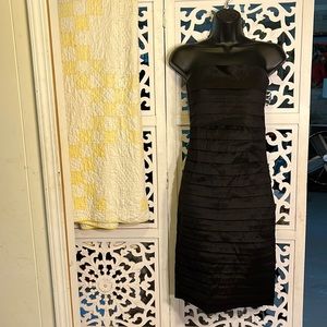 IXIA- sexy strapless layered black dress. Size Medium